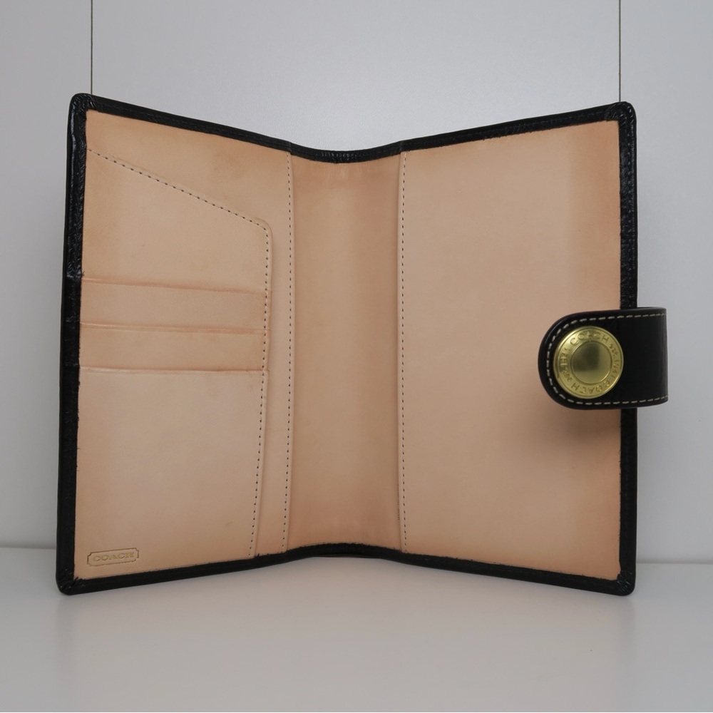 Coach Agenda Planner Address Book - Picture 5 of 9